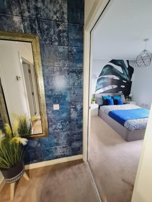 Stylish 2 Bedroom Apartment / Free Gated Parking Glasgow Luaran gambar